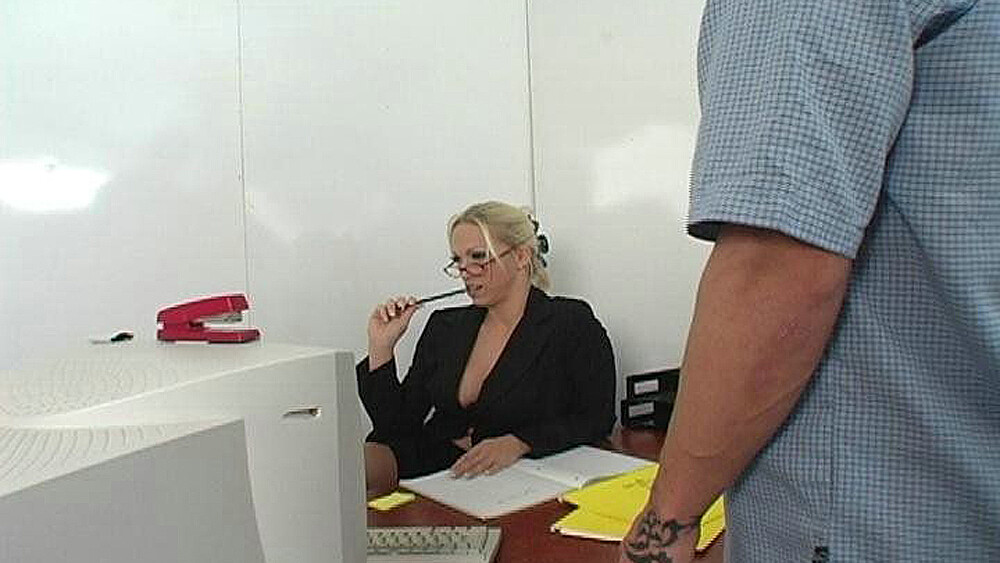 Nicki Hunter fucking in the desk with her glasses
