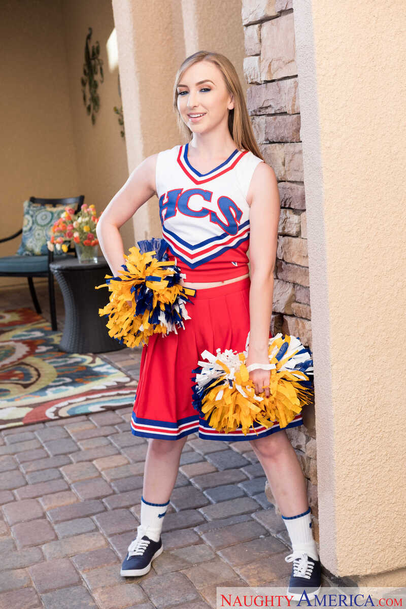 Naughty America Gracie Green porn: Gracie Green is a cheerleader for the HCY cheer squad.