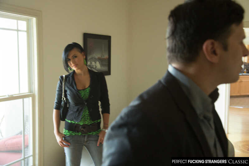 Scene from Naughty America Eva Angelina porn video 'Eva Angelina fucks a stranger at an open house' where Eva Angelina is a perfect fucking stranger in this scene.